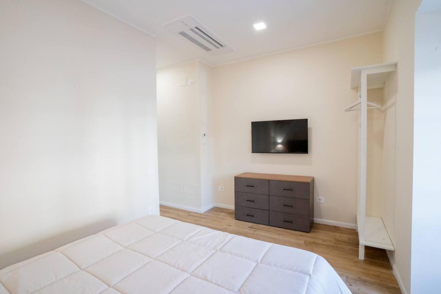 Blue Dream Suites Salernes Extérieur photo